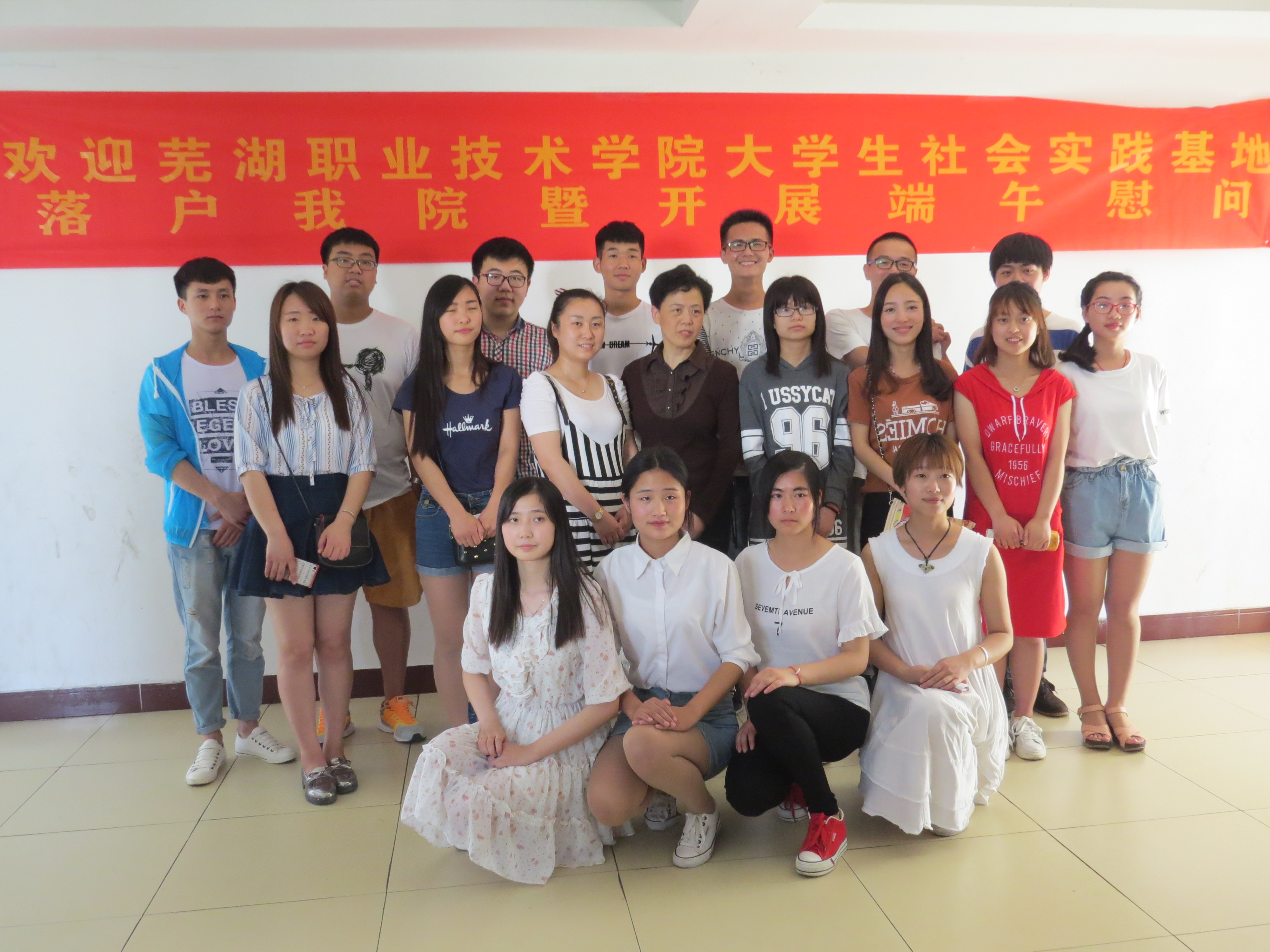 IMG_5443.JPG IMG_5443.JPG